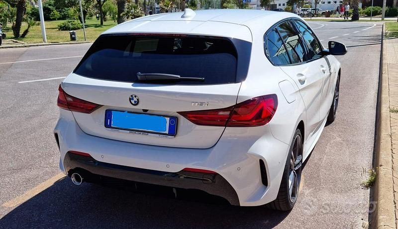 Usata BMW 118 M Sport 136 CV (100 kW) 2021 Bianco Utilitaria