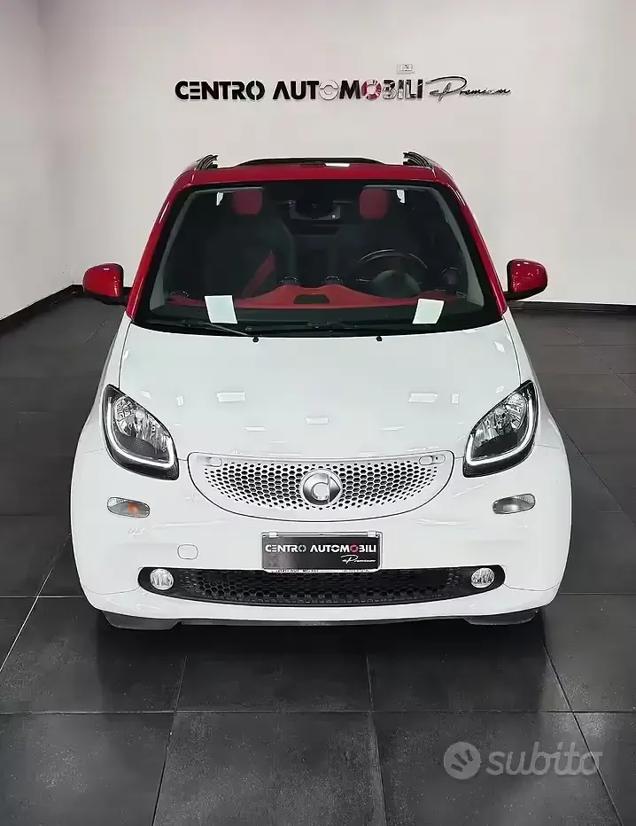 Usado Smart ForTwo Cabrio Passion 90 CV (66 kW) 2016 Blanco Descapotable