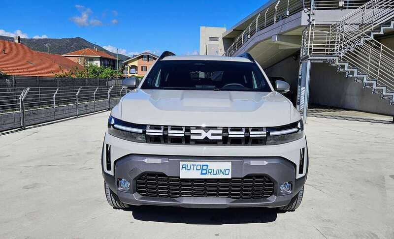 Nuova Dacia Duster Journey 101 CV (74 kW) 2025 Grigio SUV