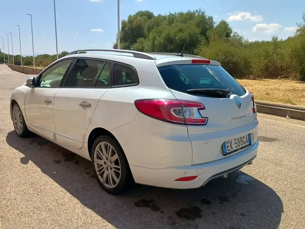 Usata Renault Mégane GrandTour GT 110 CV (80 kW) 2012 Bianco Station wagon