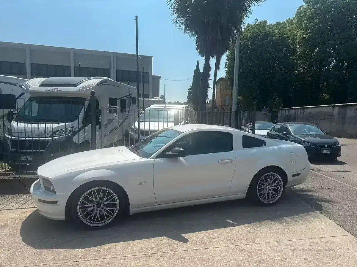 Usata Ford Mustang GT 306 CV (225 kW) 2006 Other Coupé