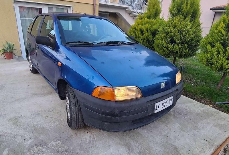 Usata Fiat Punto 60 CV (44 kW) 1998 Berlina