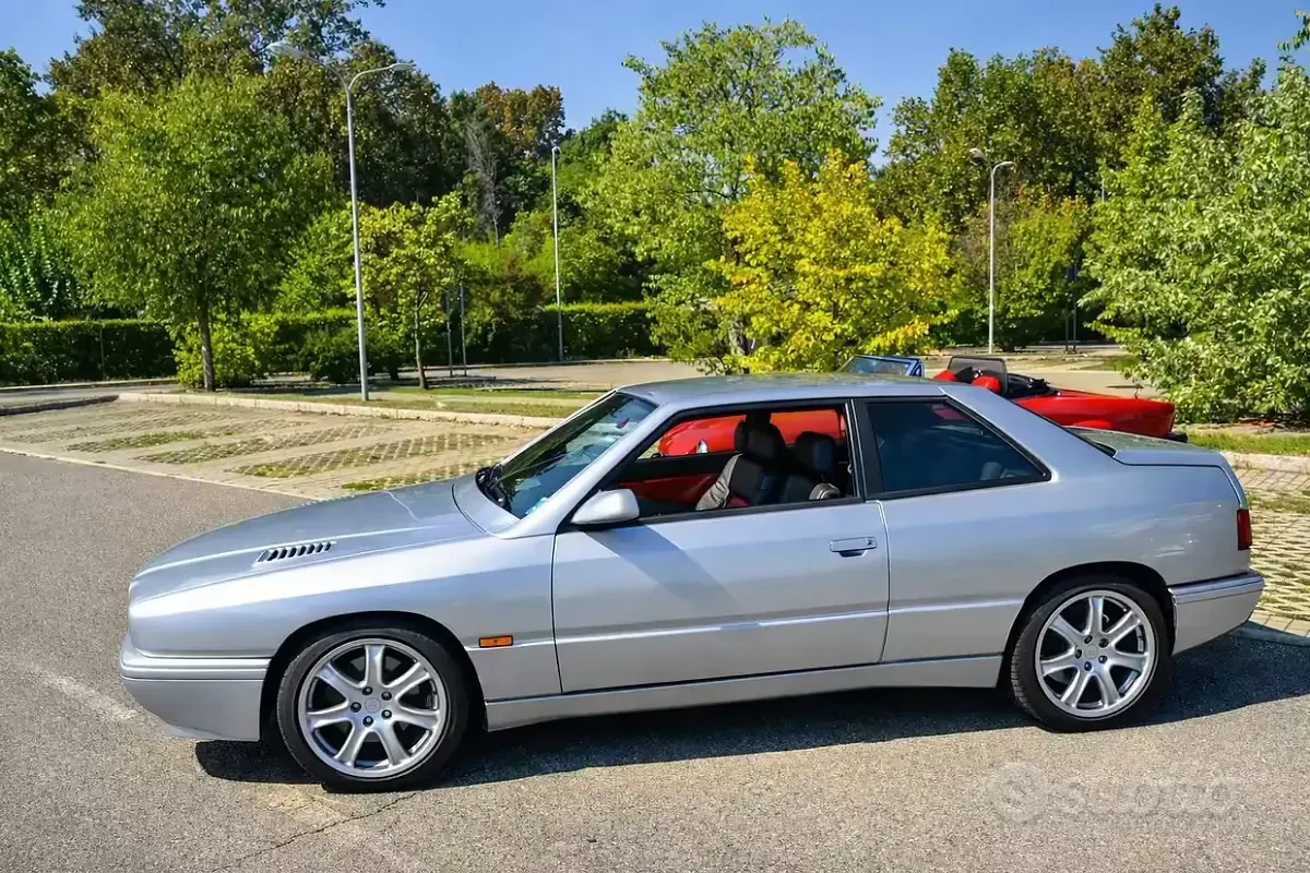 Usata Maserati Ghibli GT 306 CV (225 kW) 1997 Grigio Coupé