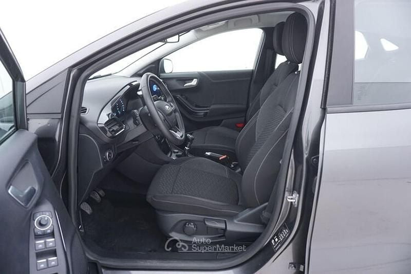 Usata Ford Puma 124 CV (91 kW) 2023 Gray SUV