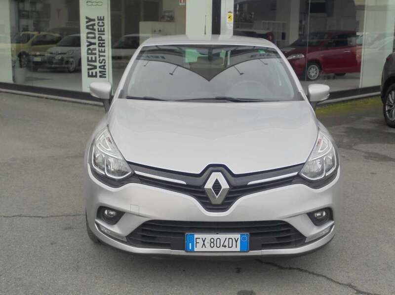 Usata Renault Clio IV Zen 90 CV (66 kW) 2019 Argento Utilitaria