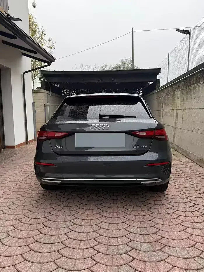 Usata Audi A3 150 CV (110 kW) 2021 Grigio Berlina