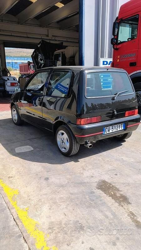 Usata Fiat Cinquecento 54 CV (39 kW) 1994 Nero Utilitaria