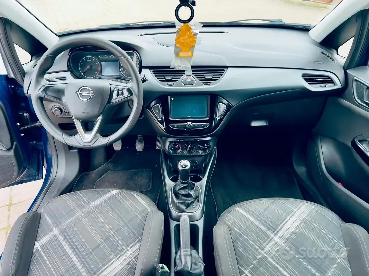 Usata Opel Corsa 90 CV (66 kW) 2017 Blu Utilitaria