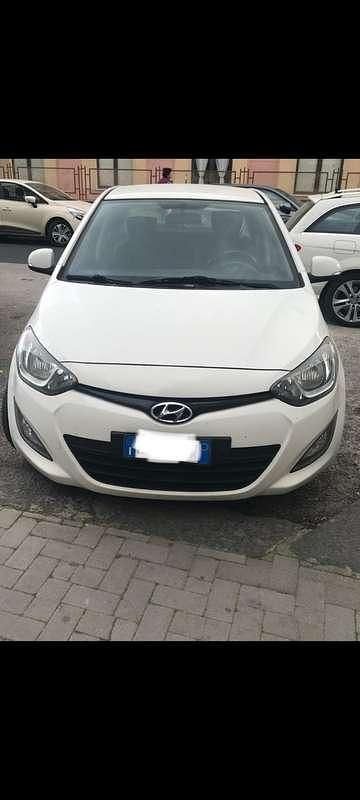 Usata Hyundai i20 Edition 75 CV (55 kW) 2013 Utilitaria