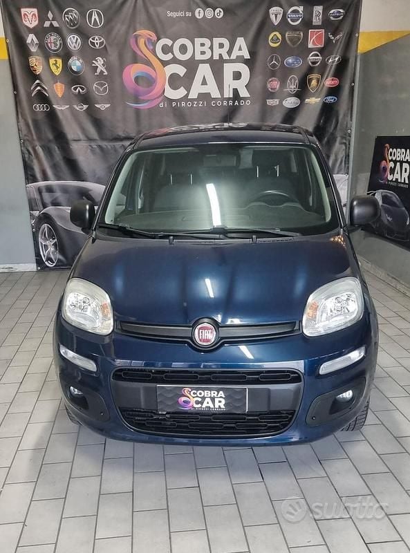 Bianco Usata 2018 Fiat Panda Lounge Tre volumi | 6499 € (Ottimo prezzo) - Immagine 1/4
