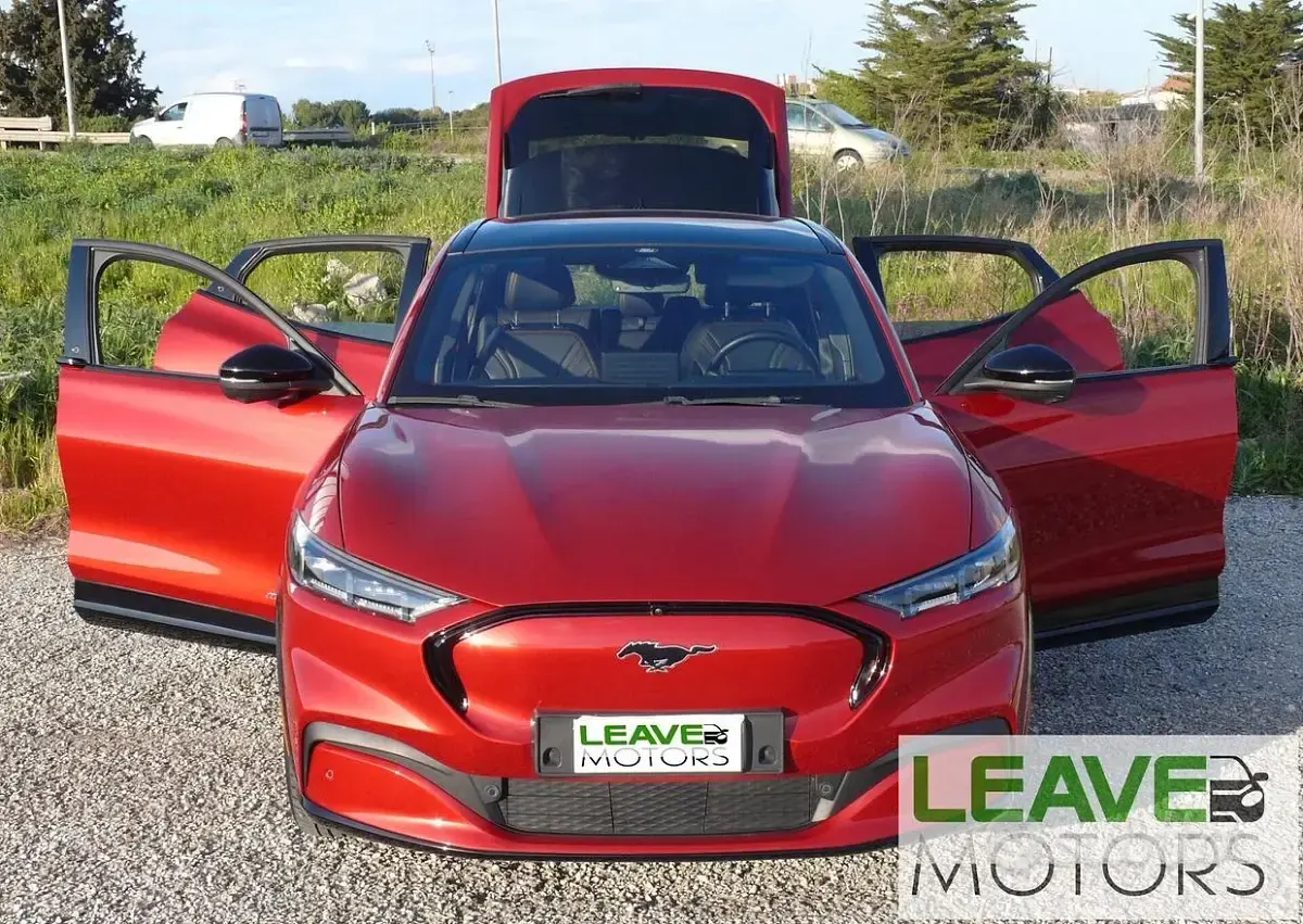 Usata Ford Mustang Standard Range 169 CV (124 kW) 2021 Rosso Station wagon