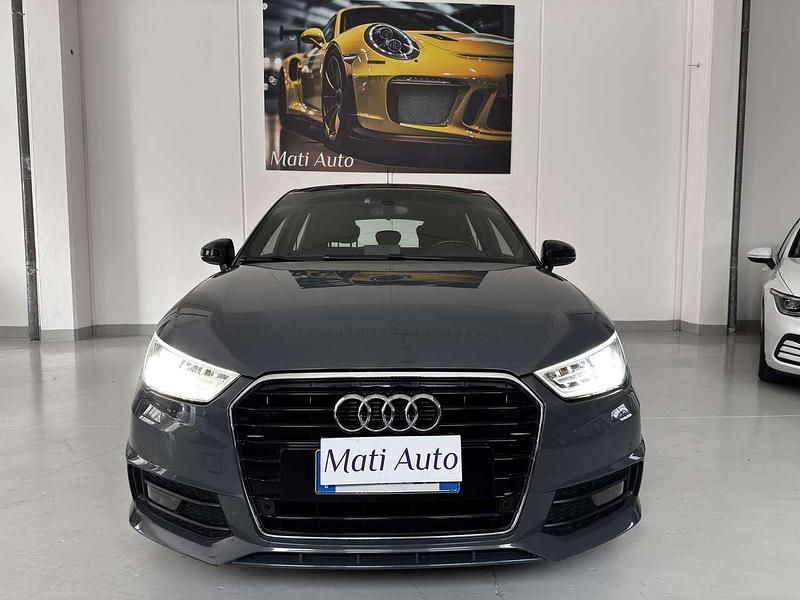 Usata Audi A1 Sportback S-Line 82 CV (60 kW) 2018 Grigio Utilitaria