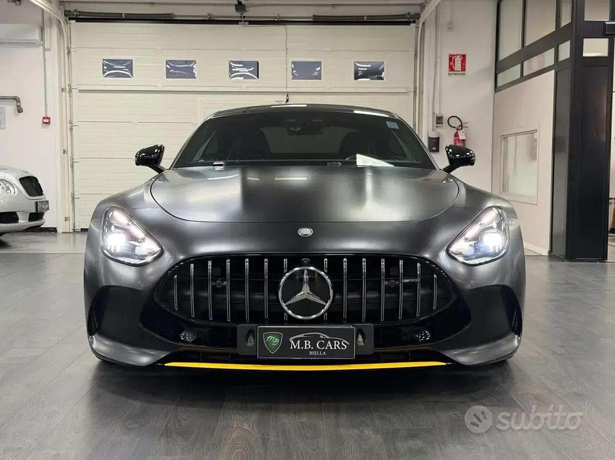 Usata Mercedes AMG GT 63 Premium Plus 585 CV (430 kW) 2024 Nero Coupé