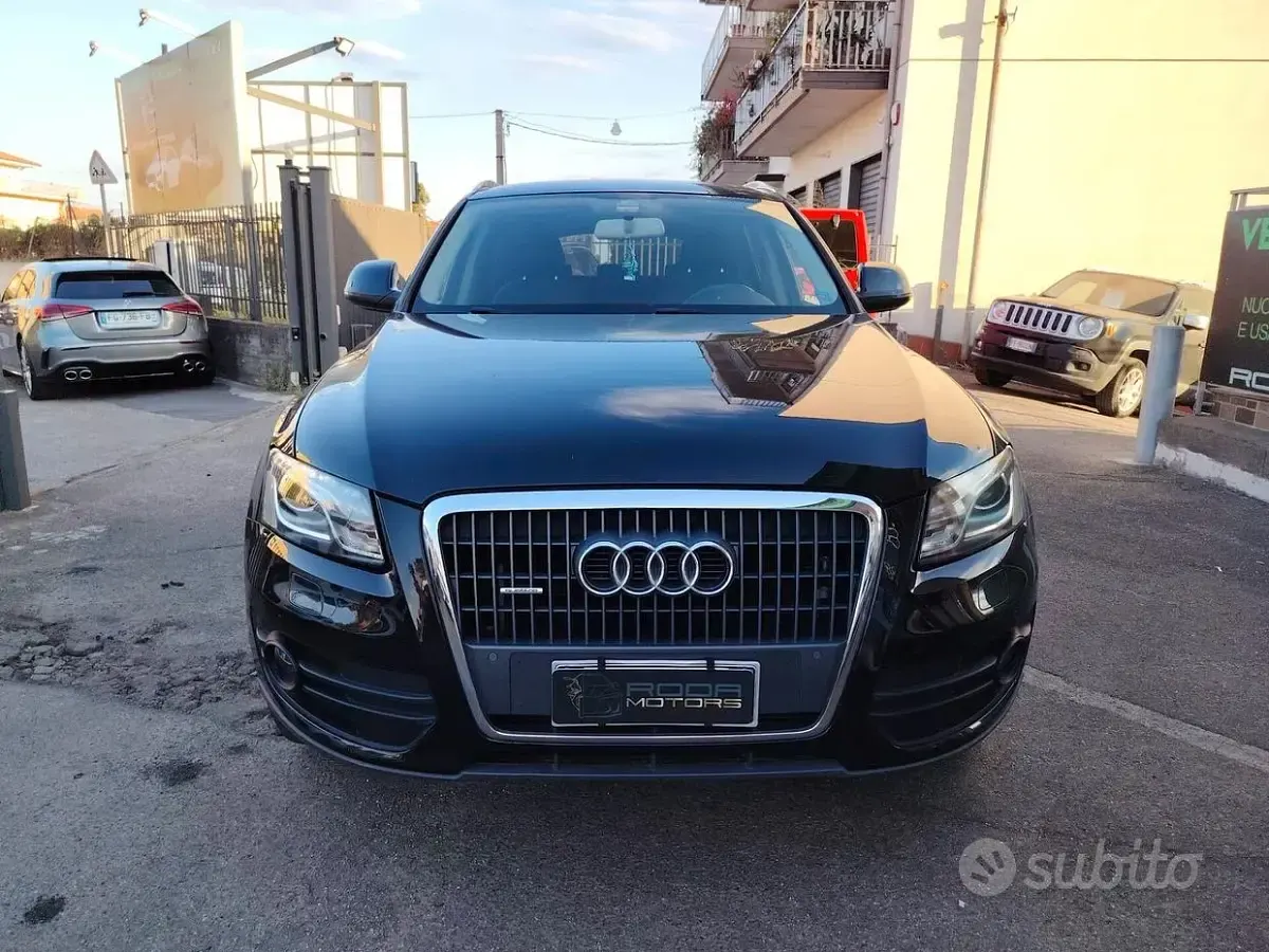 Usata Audi Q5 Advanced 170 CV (125 kW) 2011 Nero SUV