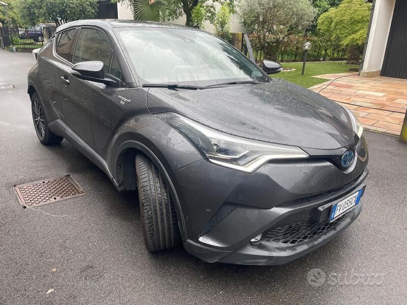 Usata Toyota C-HR 98 CV (72 kW) 2019 SUV