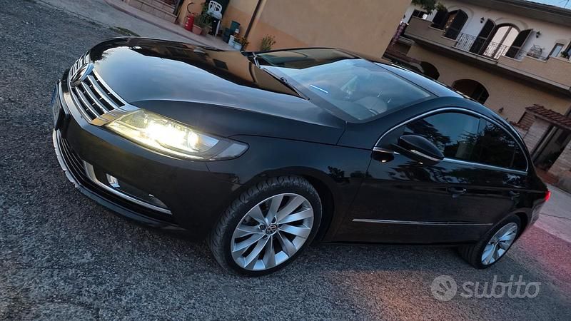 Usata VW Passat 170 CV (125 kW) 2013 Nero Berlina