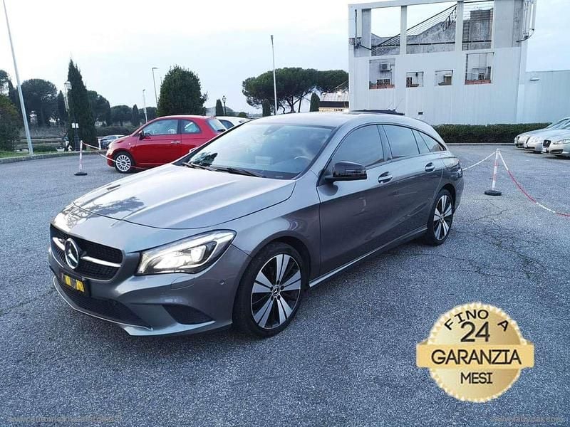 Usata Mercedes CLA200 Premium 136 CV (100 kW) 2019 Grigio Station wagon