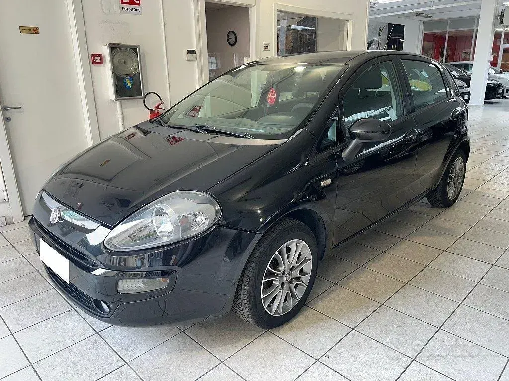 Usata Fiat Punto Evo Dynamic 69 CV (50 kW) 2010 Utilitaria