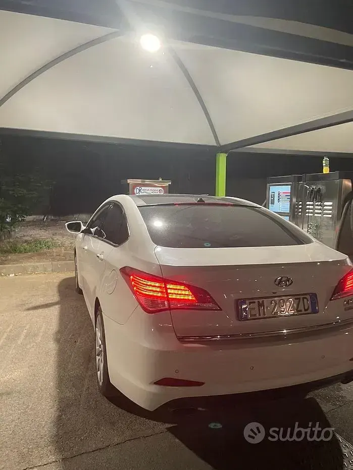 Usata Hyundai i40 136 CV (100 kW) 2012 Bianco Berlina