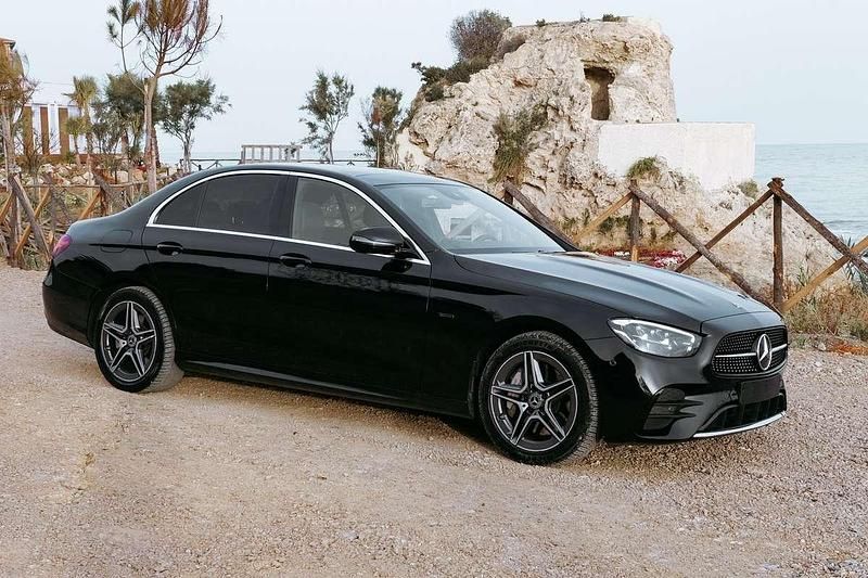 Usata Mercedes E300 Premium Plus 306 CV (225 kW) 2021 Berlina