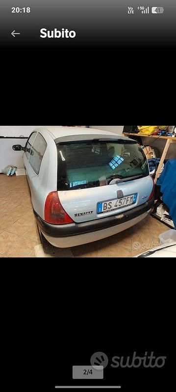 Usata Renault Clio II 58 CV (42 kW) 2001 Grigio Utilitaria