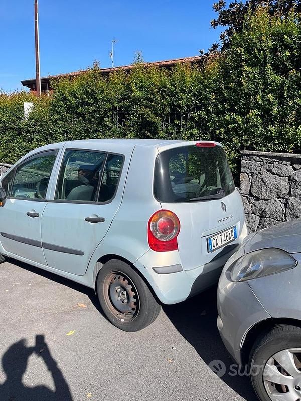 Usata Renault Modus 106 CV (77 kW) 2006 Monovolume