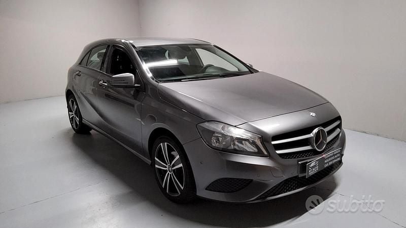 Usata Mercedes A180 Premium 109 CV (80 kW) 2013 Grigio Berlina