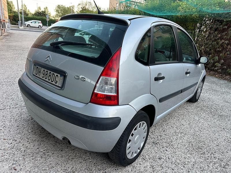 Usata Citroën C3 60 CV (44 kW) 2007 Grigio Berlina