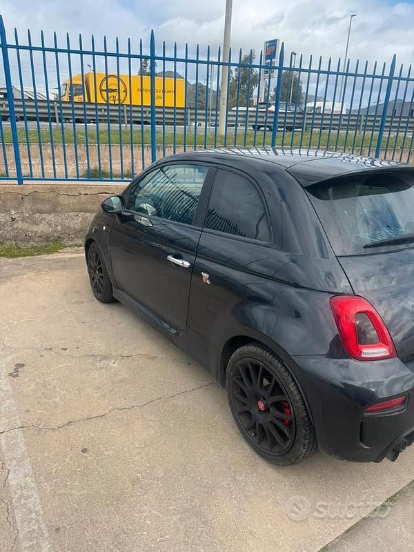 Usata Abarth 595 165 CV (121 kW) 2022 Nero Berlina