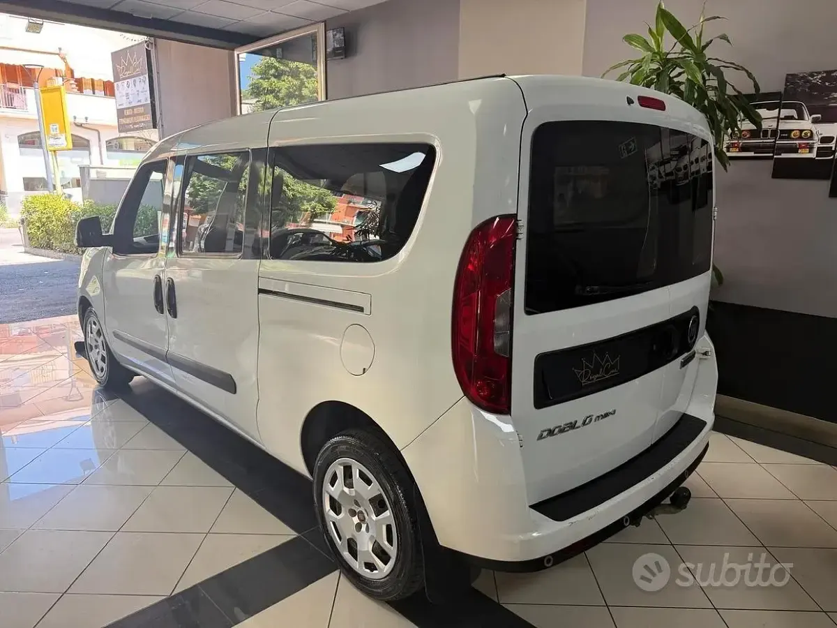 Usata Fiat Doblò Easy 120 CV (88 kW) 2019 Bianco Monovolume