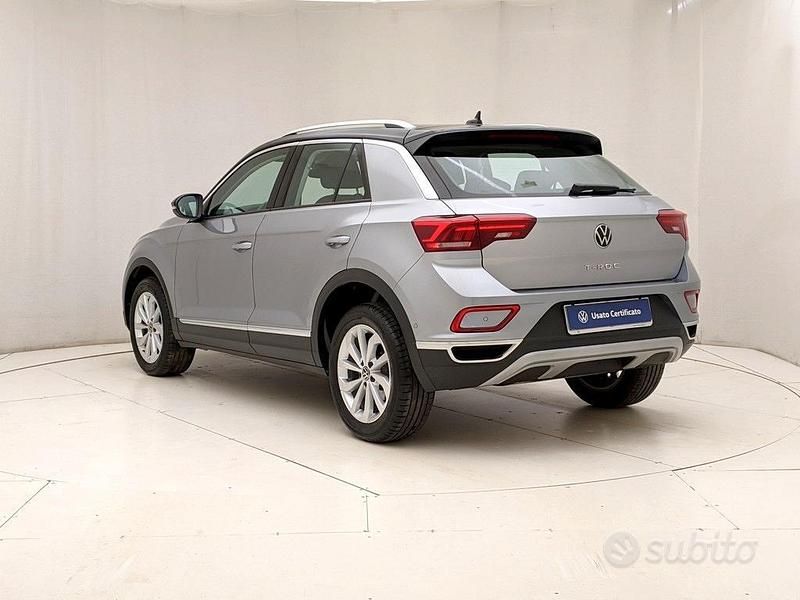 Usata VW T-Roc Style 116 CV (85 kW) 2025 Grigio SUV