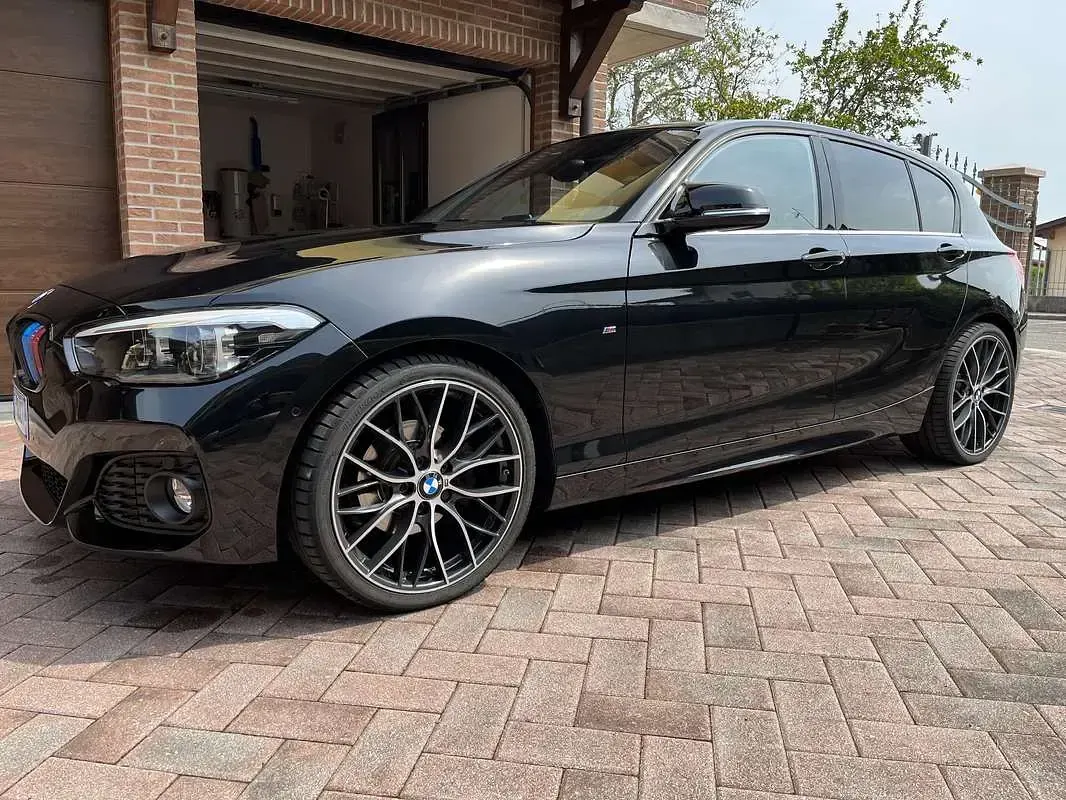Usata BMW 120 M Sport 184 CV (135 kW) 2017 Nero Berlina