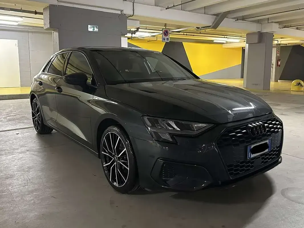 Usata Audi A3 S-Line 116 CV (85 kW) 2022 Berlina