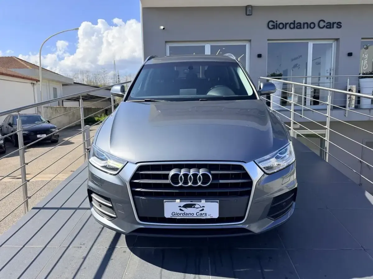 Usata Audi Q3 Sport 120 CV (88 kW) 2018 Argento SUV
