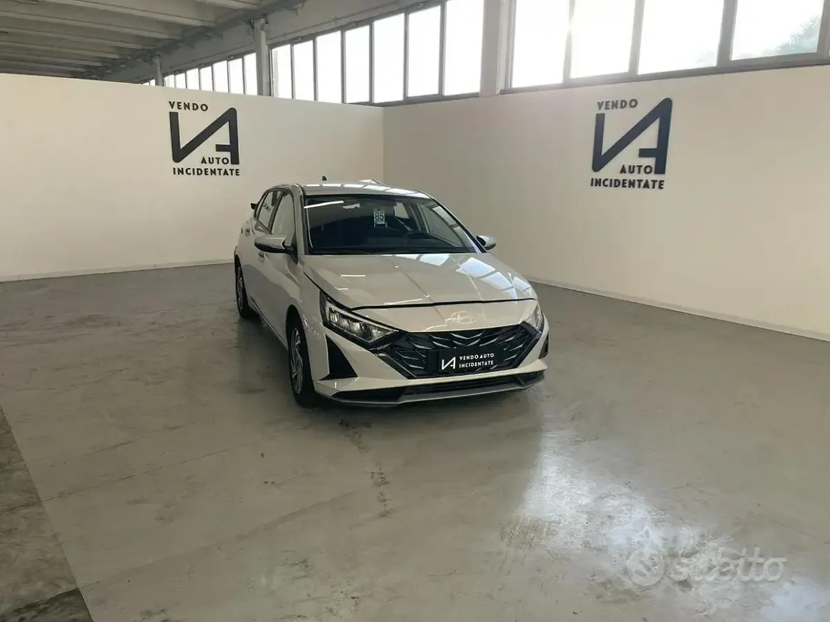 Usata Hyundai i20 84 CV (61 kW) 2024 Utilitaria