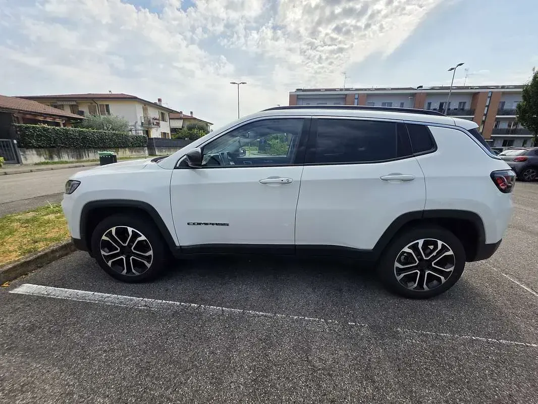 Usata Jeep Compass 131 CV (96 kW) 2023 SUV