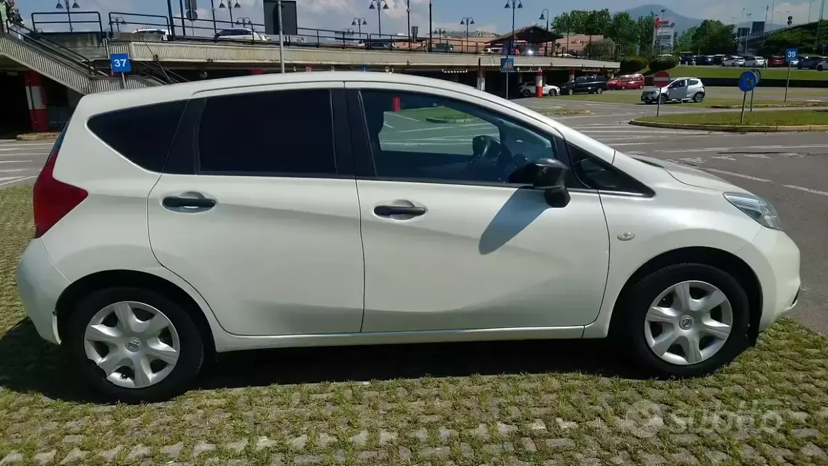 Usata Nissan Note 80 CV (58 kW) 2015 Utilitaria
