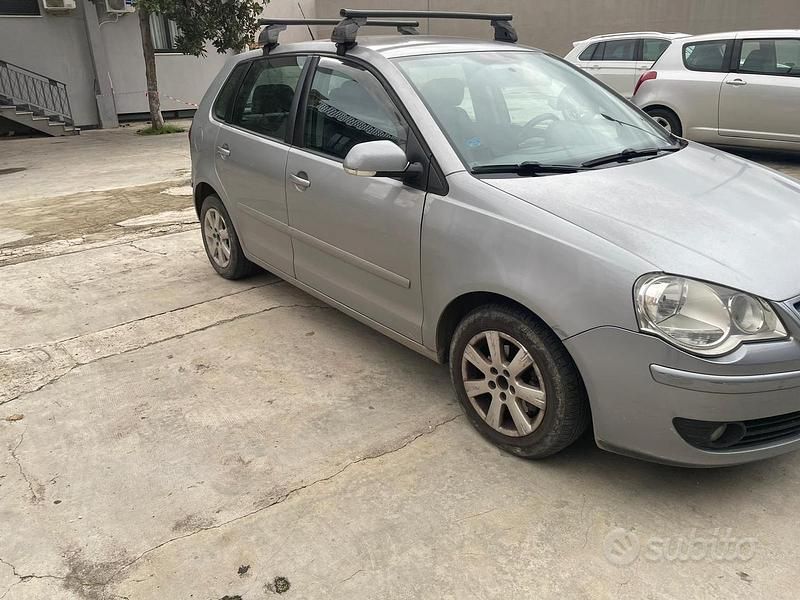 Usata VW Polo 69 CV (50 kW) 2006 Grigio Berlina