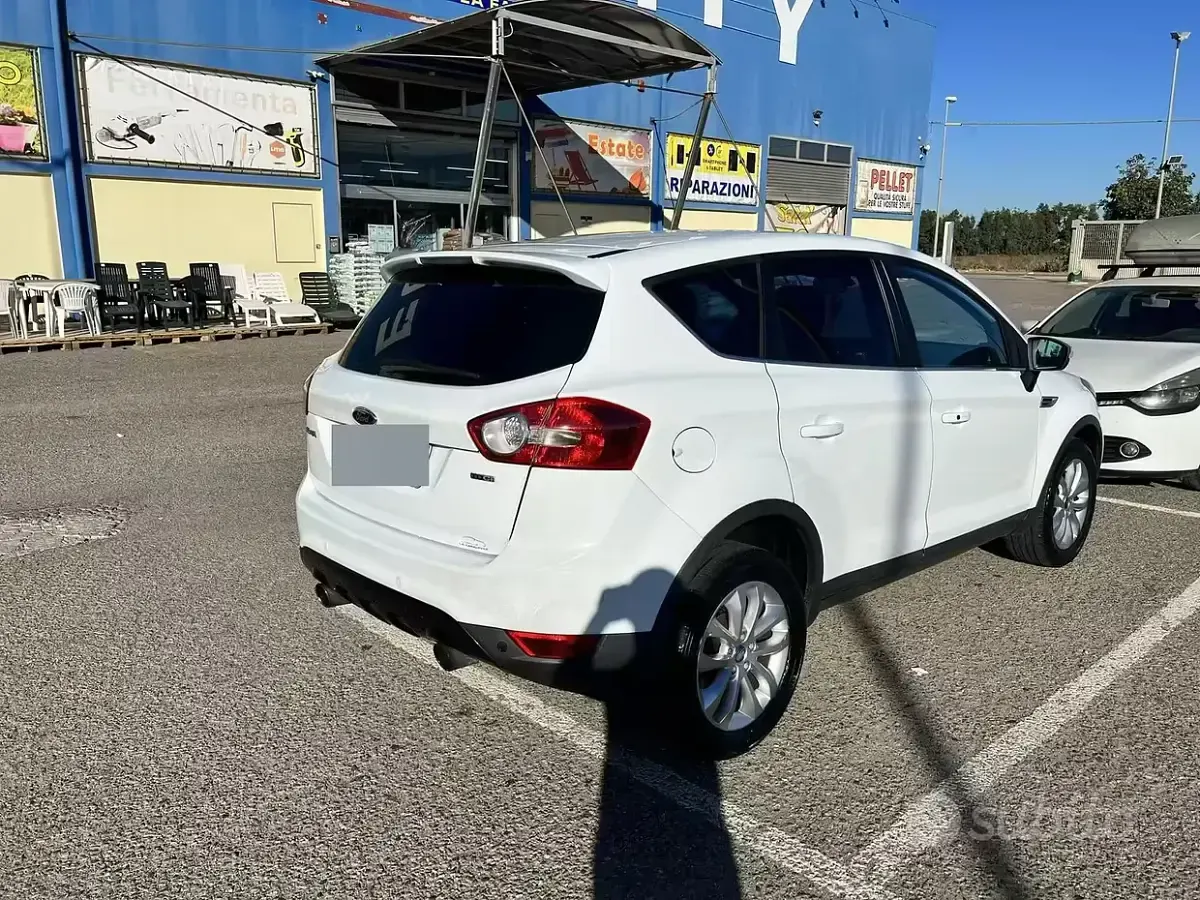 Usata Ford Kuga 136 CV (100 kW) 2009 Bianco SUV