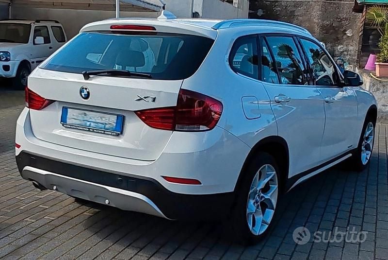 Usata BMW X1 xLine 142 CV (104 kW) 2015 Grigio SUV