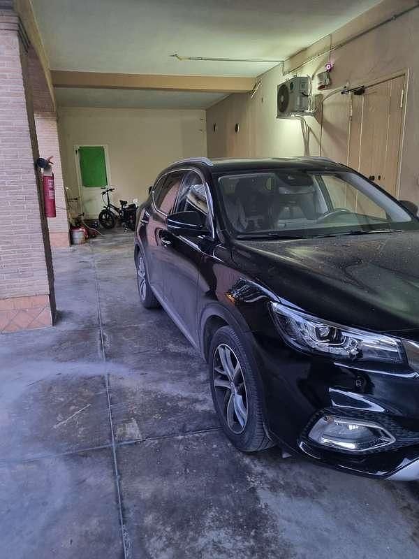 Usata MG HS Luxury 162 CV (119 kW) 2023 SUV