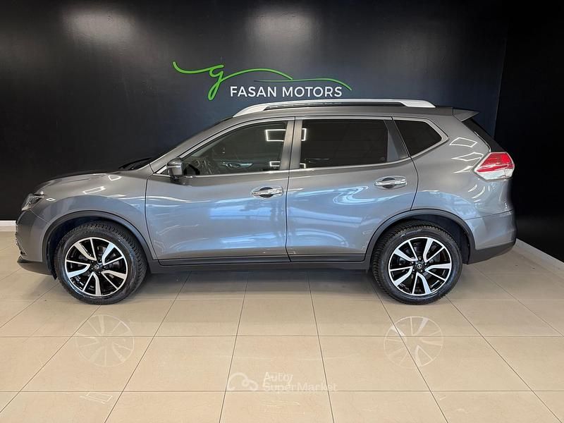 Usata Nissan X-Trail Acenta Premium 177 CV (130 kW) 2017 Kad  grigio SUV