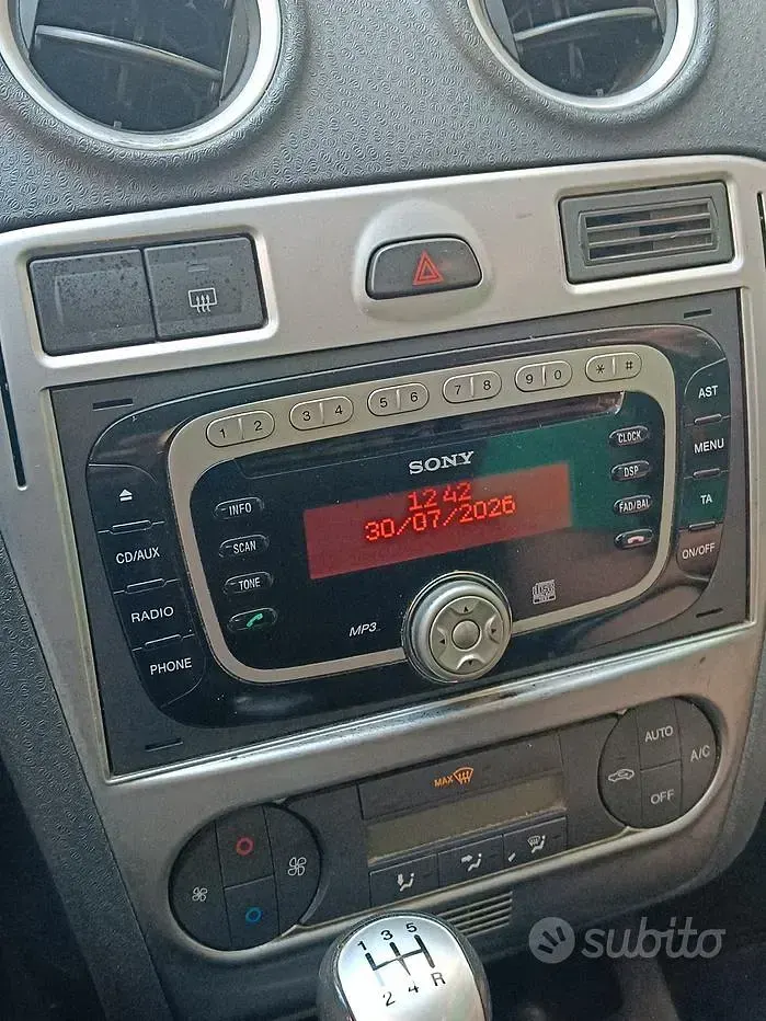 Usata Ford Fusion 68 CV (50 kW) 2009 Grigio Utilitaria