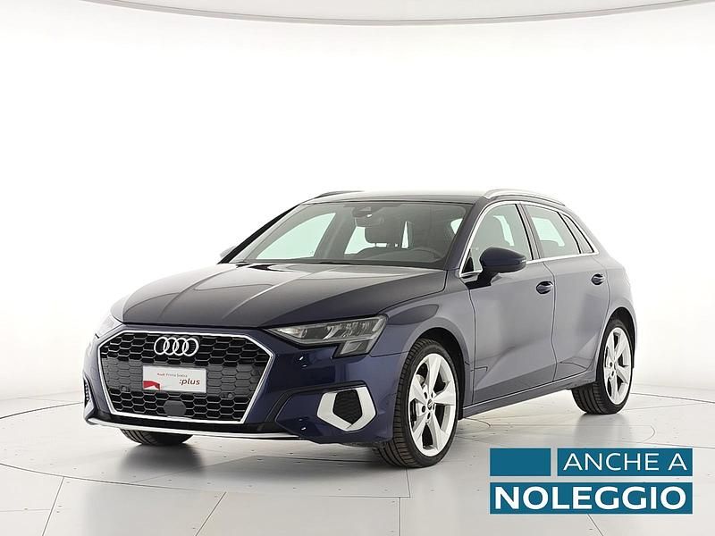 Usado Audi A3 Advanced 150 CV (110 kW) 2022 Azul Berlina