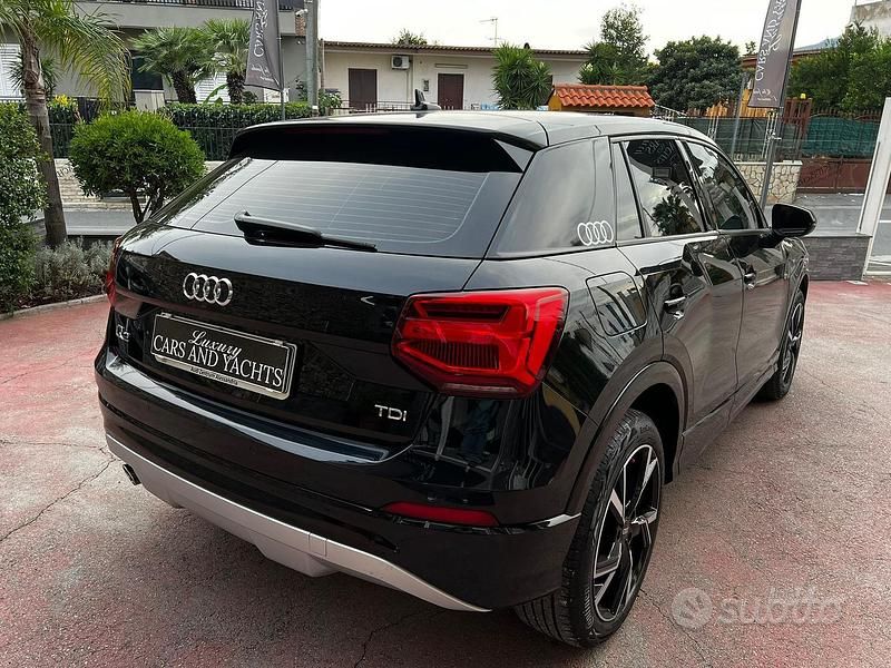 Usata Audi Q2 Business 116 CV (85 kW) 2017 Nero SUV