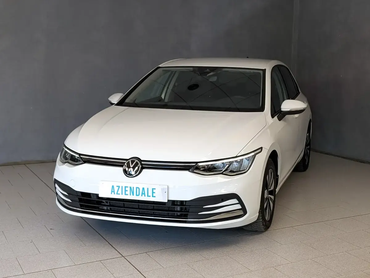 Usata VW Golf VIII Move 110 CV (80 kW) 2024 Berlina