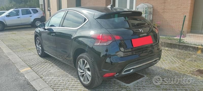 Usata Citroën DS4 Business Class 114 CV (83 kW) 2015 Nero Utilitaria