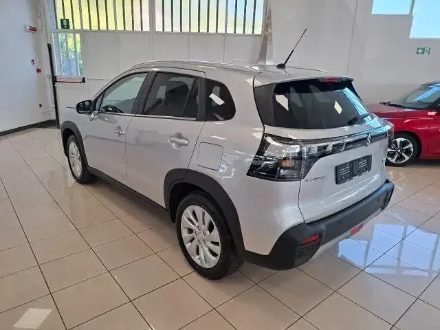 Nuova Suzuki SX4 S-Cross 110 CV (80 kW) 2026 Argento SUV