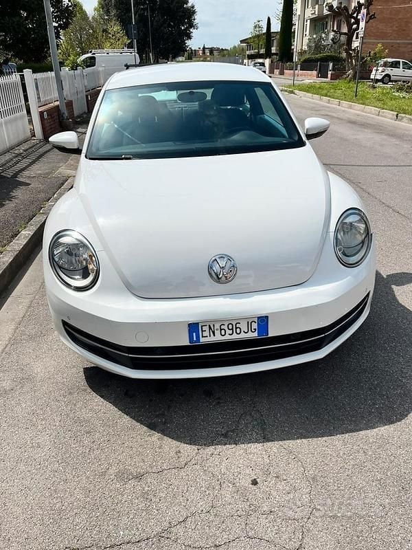 Usata VW Beetle 2012 Bianco Utilitaria