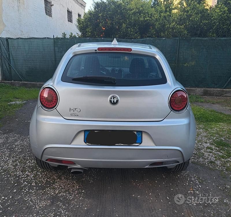 Usata Alfa Romeo MiTo 120 CV (88 kW) 2011 Grigio Utilitaria